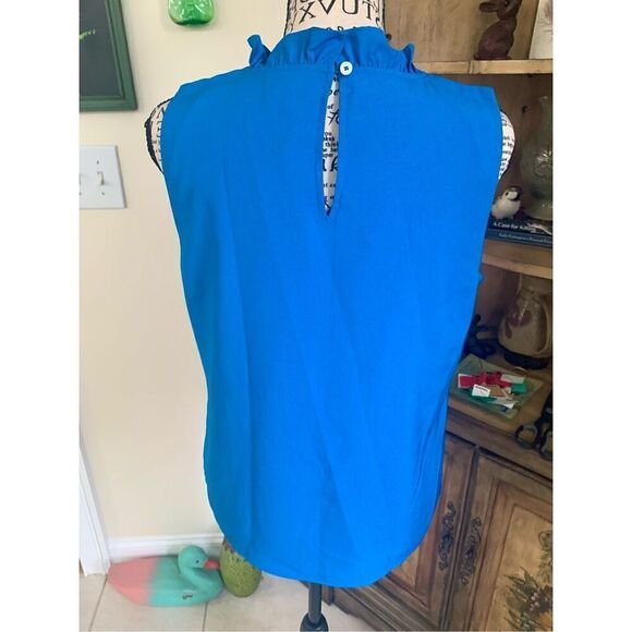 J Crew Sleeveless Blouse - Picture 5 of 6